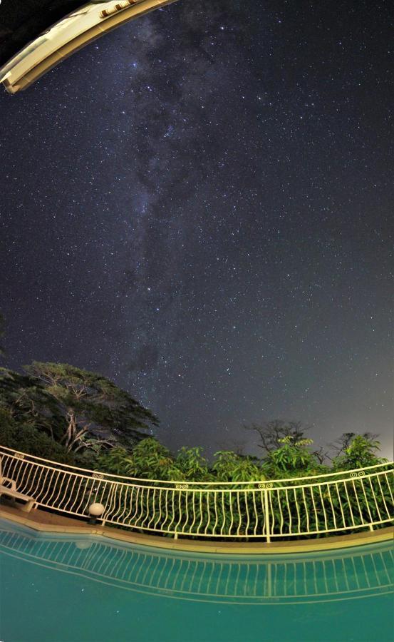 Manava Tahara'A Home Stay Mahina Esterno foto